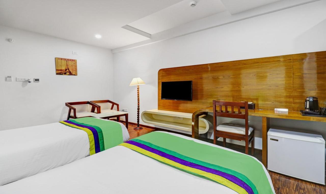 Treebo Trend The White Tree Hope Farm Junction Hotell Bangalore Exteriör bild